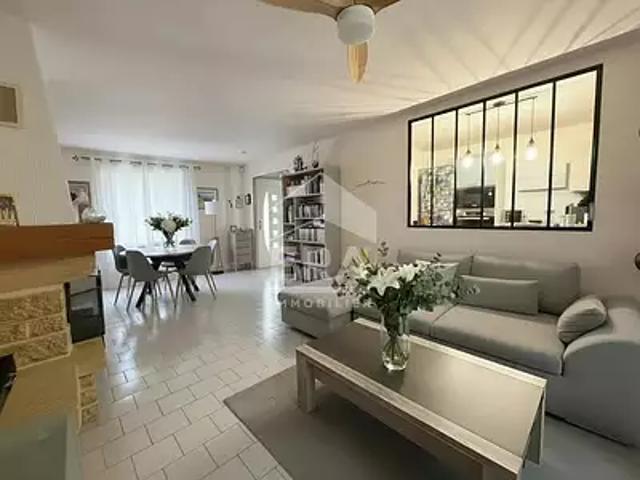 Vitrolles 13127 Achat / Vente maison 6 pièces t6 piscine