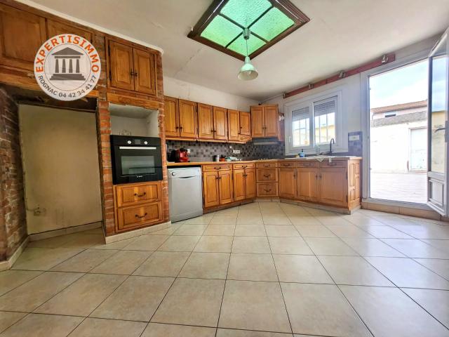Vitrolles Maison Plain pied avec piscine et Garage