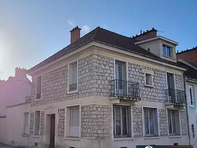 Vitry le François 51300 Achat / Vente maison 8 pièces t8 terrasse