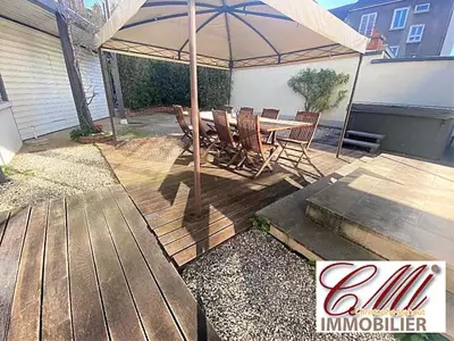 Vitry le François 51300 Achat / Vente maison 9 pièces t9