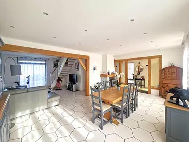 Vitry sur Seine 94400 Achat / Vente maison 10 pièces t10 au dernier étage terrasse