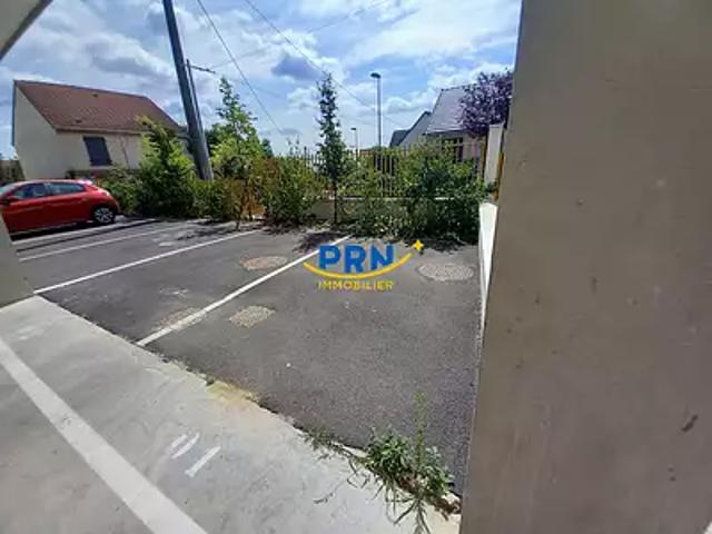 Vitry sur Seine 94400 Location parking au dernier étage parking