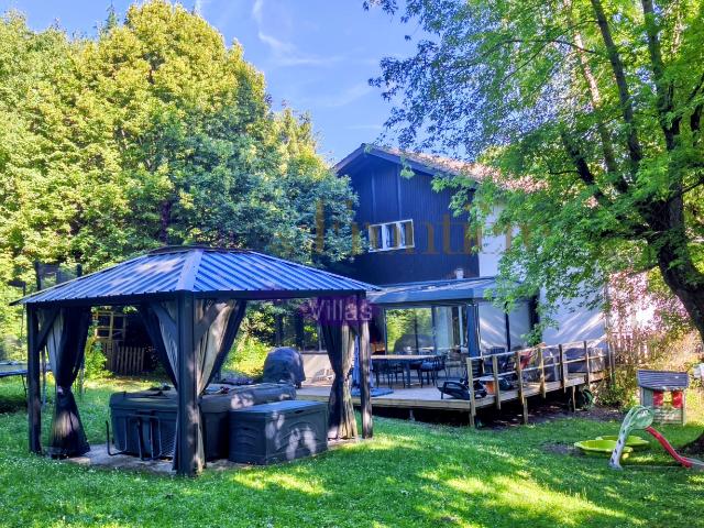 Viuz en Sallaz: Maison à vendre !