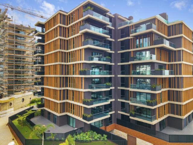 Viva no 'Dubai da Madeira' T3 Novo, Pronto a Habitar no Varino 07