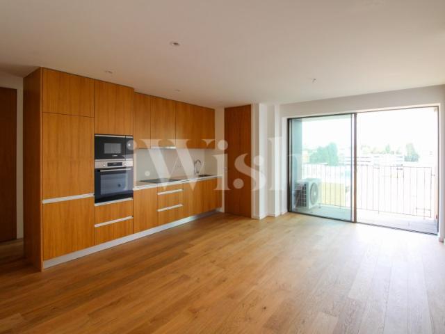 Viva Entre o Mar e a Cidade | Apartamento T2 em Matosinhos com Garagem e Acabamentos Premium