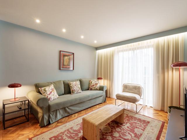 VIVA Serpa Pinto Serviced Apartments