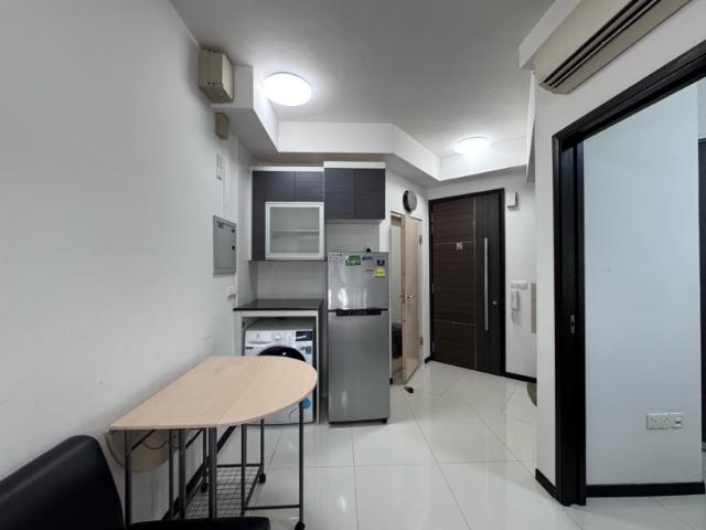 Viva Vista Apartment For Rent, $3,000, 1 Bed 1 Bath 344 sqft $8.72 psf