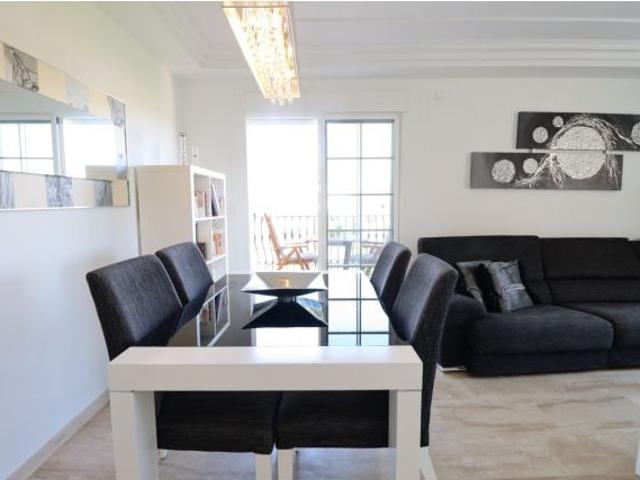 Vive a lo grande vivienda de 4 habitaciones 3 Garajes Trastero y zonas premium