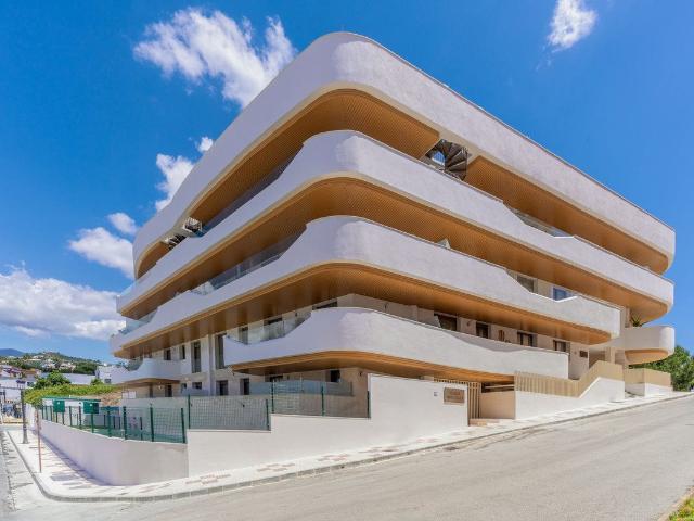 Vive el máximo estilo de vida mediterráneo en este exclusivo. 96m² Estepona