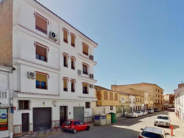 Vive en lo más alto: amplitud y luz en el corazón de Huétor Tájar