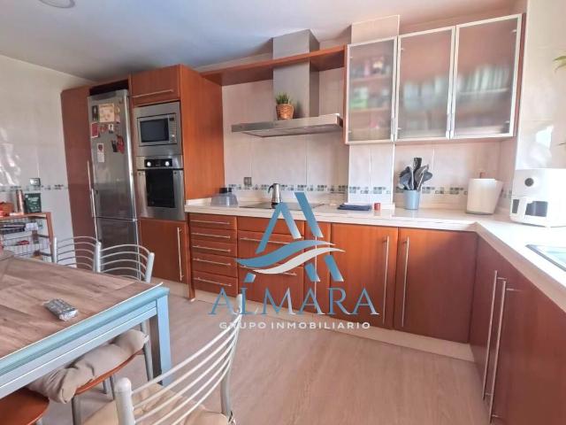 ¡Vive en una de las zonas más demandadas de Águilas! Te pres. 155m² Águilas