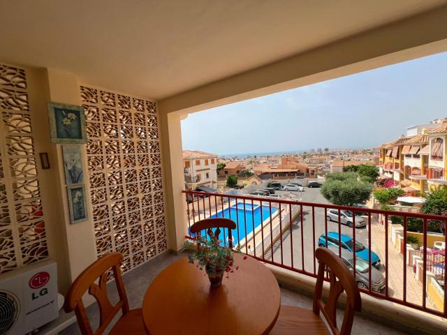Vive frente al mar | Amplia terraza, piscina y la tranquilidad que buscas