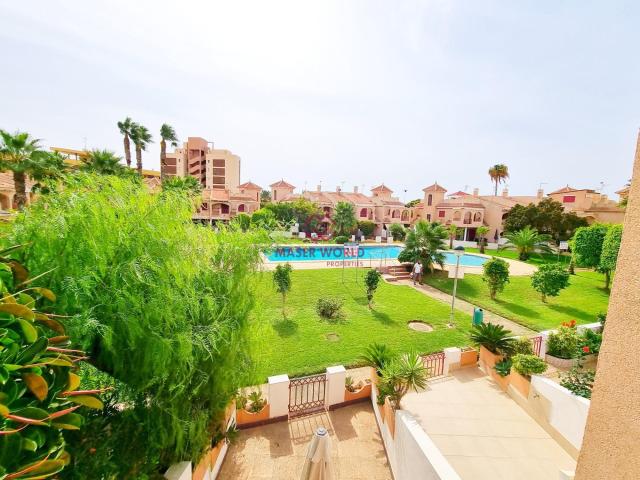 Vive la experiencia de tener el mar a un paso. Este magnífic. 70m² Puerto de Mazarrón