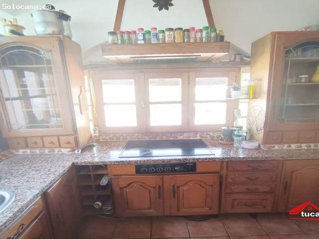 ? ¡Vive rodeado de naturaleza en este magnífico chalet de una sola planta en Aldea Quintana!