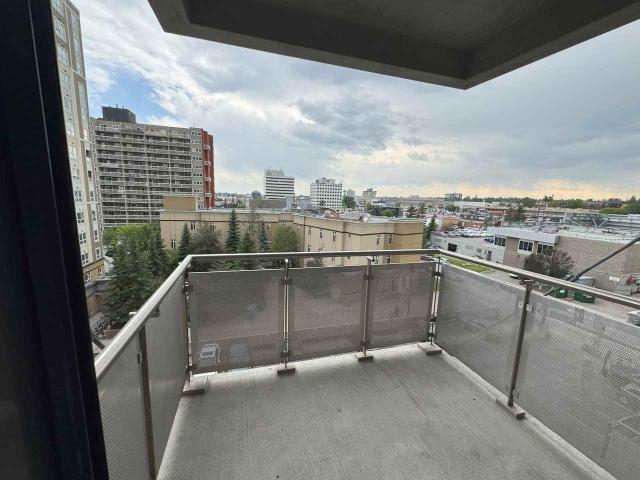 Vivenda56 at Lumino Park 2 Bedroom Apartment for Rent at 5656 3 St Sw, Calgary, AB T2H 1H7