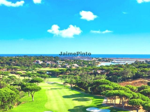 VIVENDA em local privilegiado em VALE do LOBO. Portugal, ALGARVE