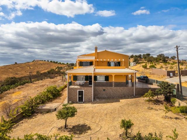 Lote de com projeto aprovado perto da vila de Paderne, Albufeira, Albufeira, Albufeira