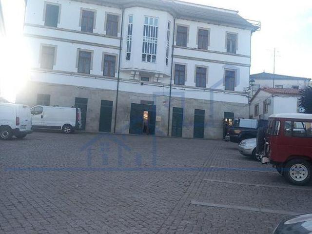 VIVENDA PARA RESTAURAR, C/ TERRENO Torre de Moncorvo Bragança | 26084079517