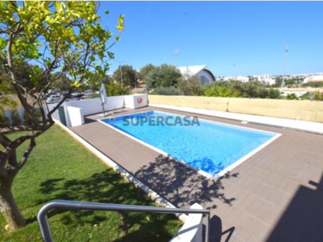 Vivenda V7 para venda