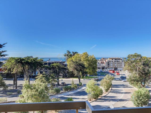 Viver o Estoril a Pé | Vista Mar, Piscina e Localização Premium