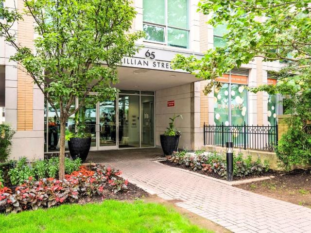 Vivere Studio Apartment for Rent at 65 Lillian St, Toronto, ON M4S 0A1 Davisville Village