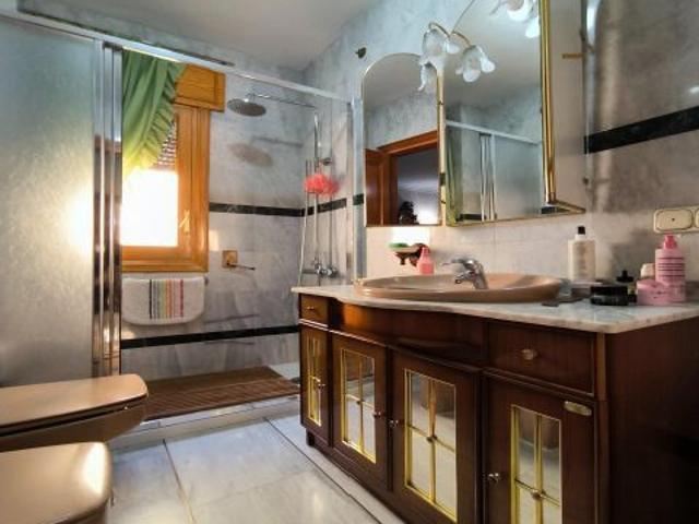 VIVIENDA 734 METROS EN EL CENTRO DE OLULA DEL RIO