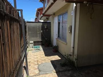 Vivienda 2 pisos en zona estratégica de La Floresta, Hualpén | 3 Dormitorios por 3100.00 en Hualpén