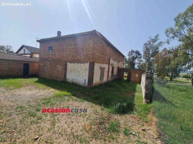 VIVIENDA TIPO CHALET A LA VENTA