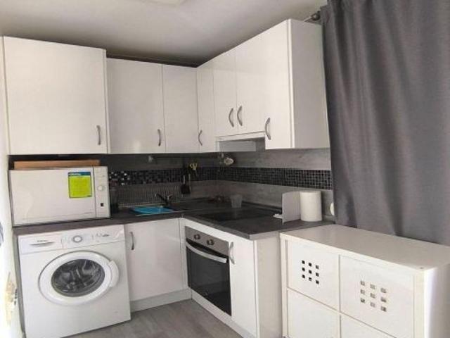 Vivienda totalmente reformada con azotea de 45 m2 y loft independiente en planta superior