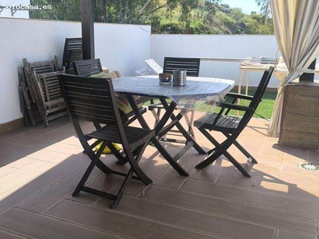Vivienda totalmente reformada con azotea de 45m2 y loft independiente en planta superior
