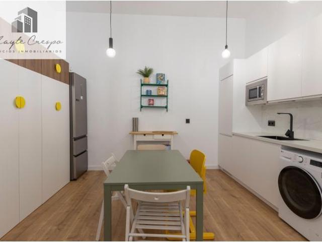 ? Vivienda totalmente reformada con garaje en una de las zonas más demandadas de Granada