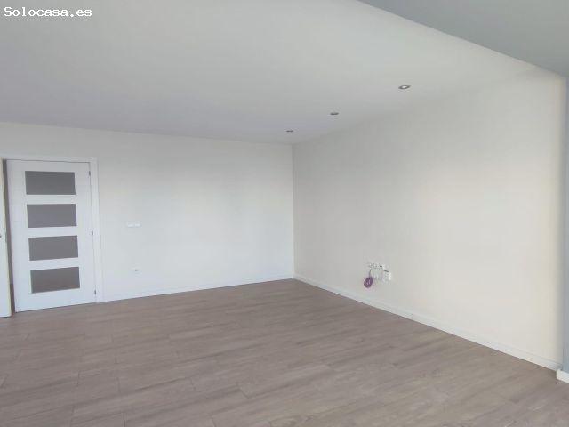 Vivienda totalmente reformada en pleno centro de Alicante con terraza y vistas panorámicas
