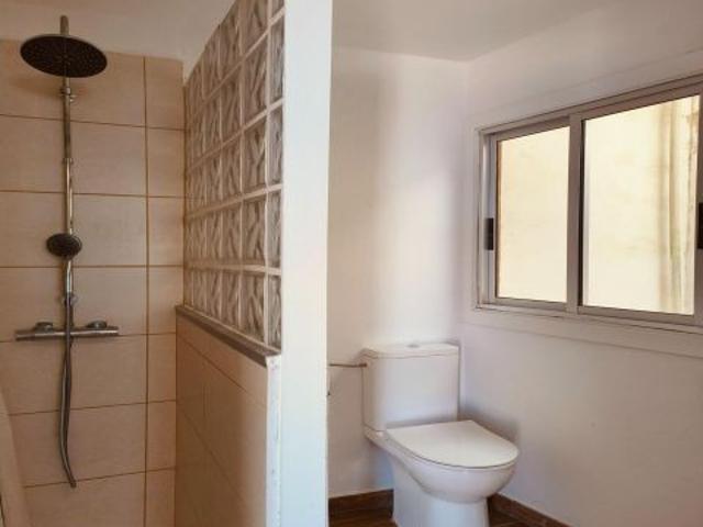 VIVIENDA UBICADA EN CHARCO DEL PINO