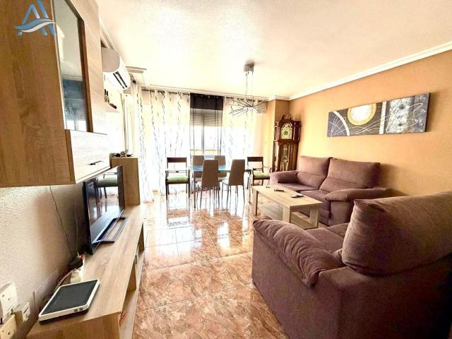 Vivienda ubicada en una segunda planta de un edifico familia. 90m² Águilas