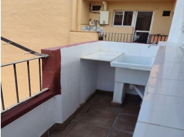 VIVIENDA UNIVERSITARIA ALQUILER POR HABITACIÓN