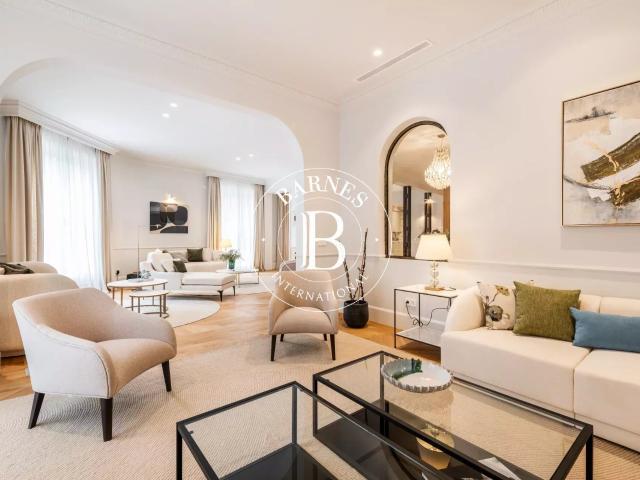 Vivienda única de alto lujo con 469 m² en finca clásica en A. 469m² Madrid