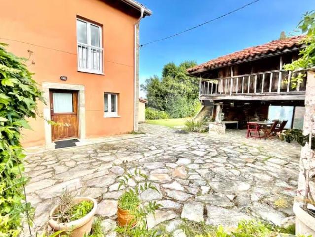 Vivienda unifamiliar 4 dormitorios 238 m2