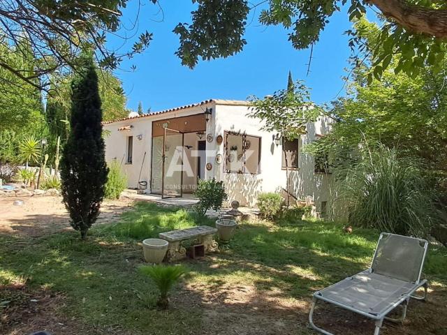 VIVIENDA UNIFAMILIAR A LA VENTA EN ONTINYENT