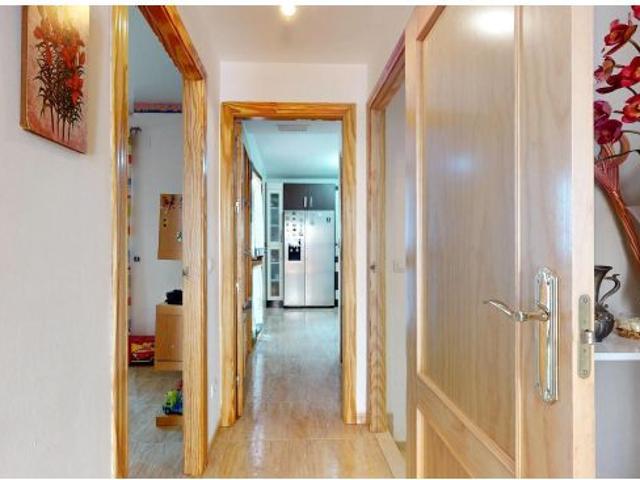 VIVIENDA UNIFAMILIAR DE 252 M2 TOTALMENTE LEGAL MUY CERCA DE CÓRDOBA