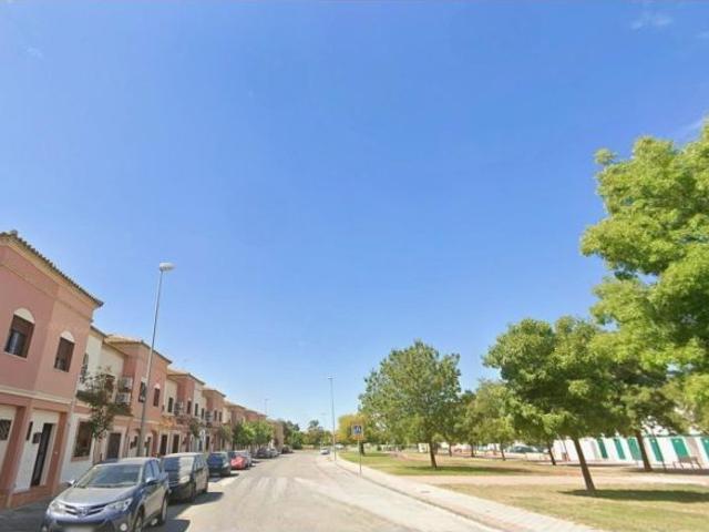 Vivienda unifamiliar en Utrera, Sevilla Activo inmobiliario SIN POSESIÓN, NO SE PUEDE VISITAR