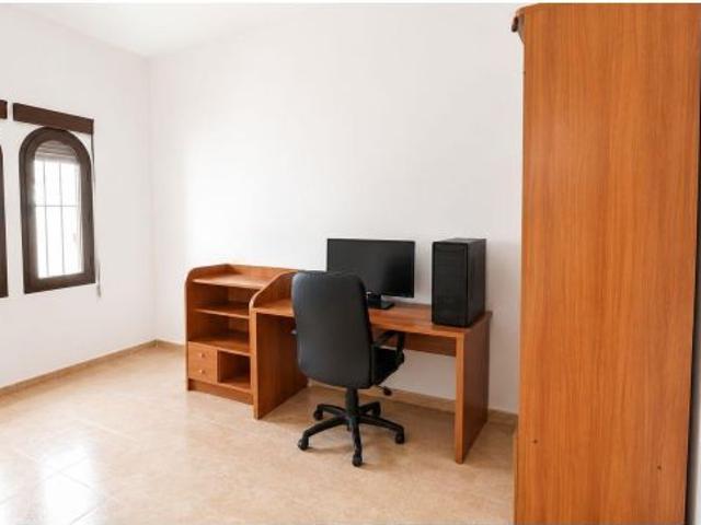 VIVIENDA UNIFAMILIAR EN COLMENAR