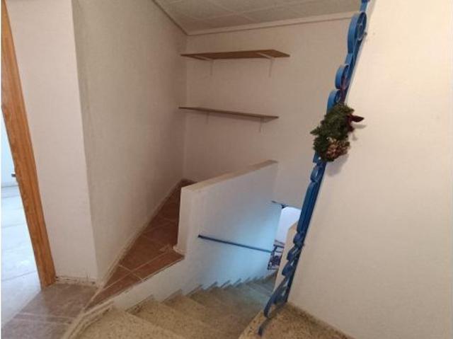 VIVIENDA UNIFAMILIAR EN EDIFICIO PARTICULAR