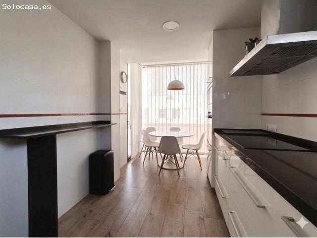 VIVIENDA UNIFAMILIAR ENTRE MEDIANERAS TOTALMENTE REFORMADA