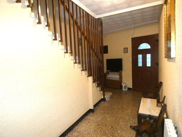 Vivienda unifamiliar muy céntrica en Casetas Zaragoza. Referencia VL/06252026