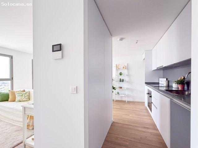 Vivienda a estrenar con garaje, pista de pádel, vistas abiertas y residencial privado en Las Moreras