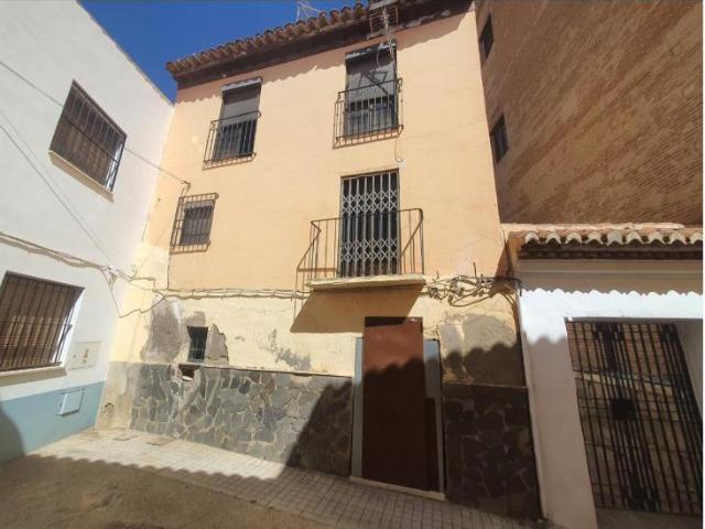 Vivienda a reformar en Guadix