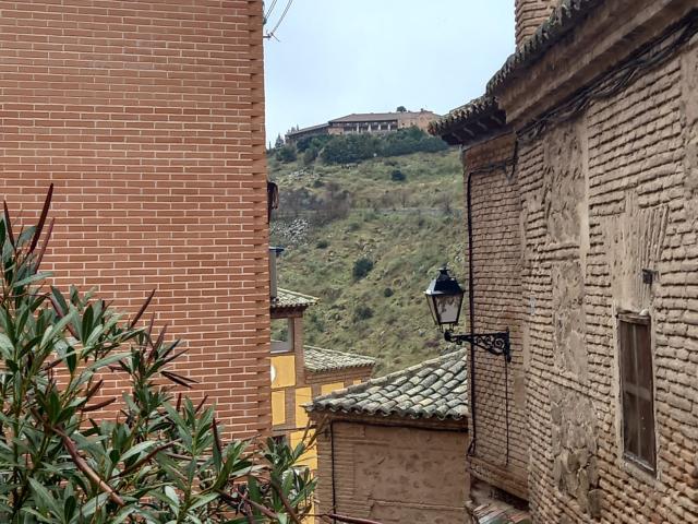 Vivienda a restaurar en casco Histórico De Toledo, España