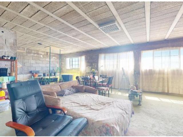 Vivienda amplia con garaje privado y azotea en El Tablero