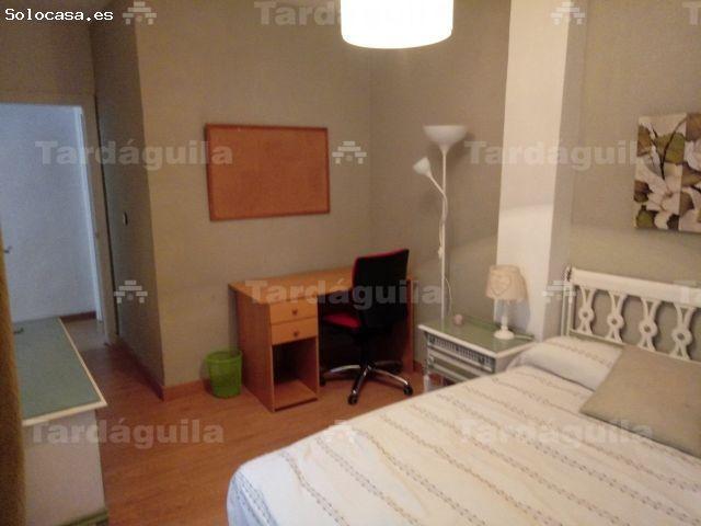 VIVIENDA AMPLIA DE CUATRO DORMITORIOS EN LA PLAZA OESTE