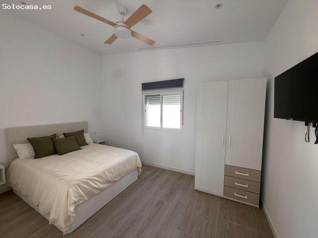 Vivienda amueblada totalmente nueva en recinto privado con piscina comunitaria